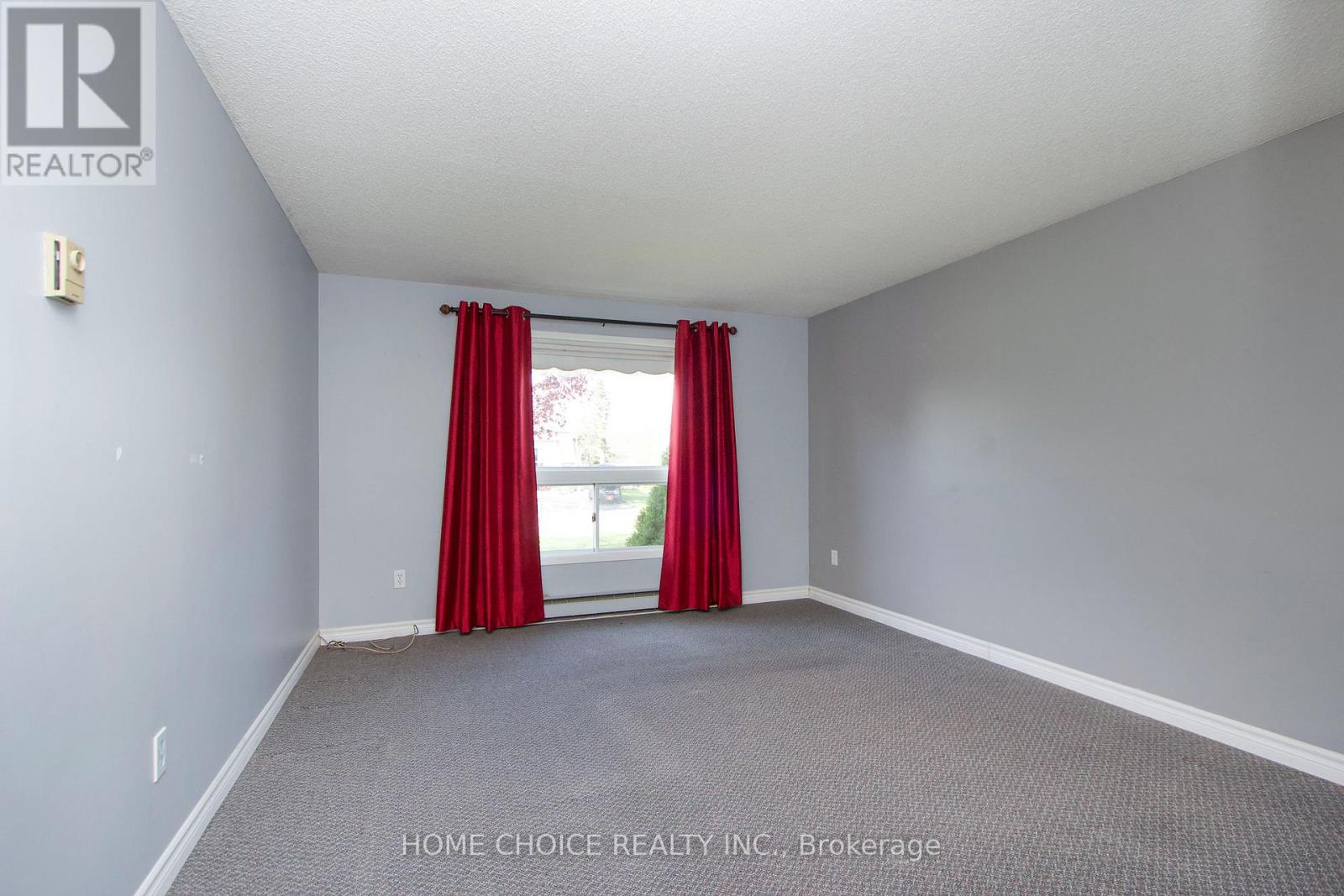 46 Fairway Drive, Clarington (Newcastle), Ontario  L1B 1B3 - Photo 12 - E13150842