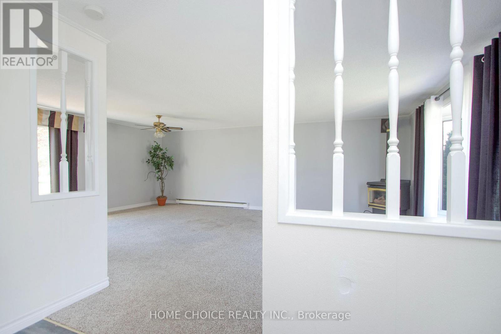 46 Fairway Drive, Clarington (Newcastle), Ontario  L1B 1B3 - Photo 5 - E13150842