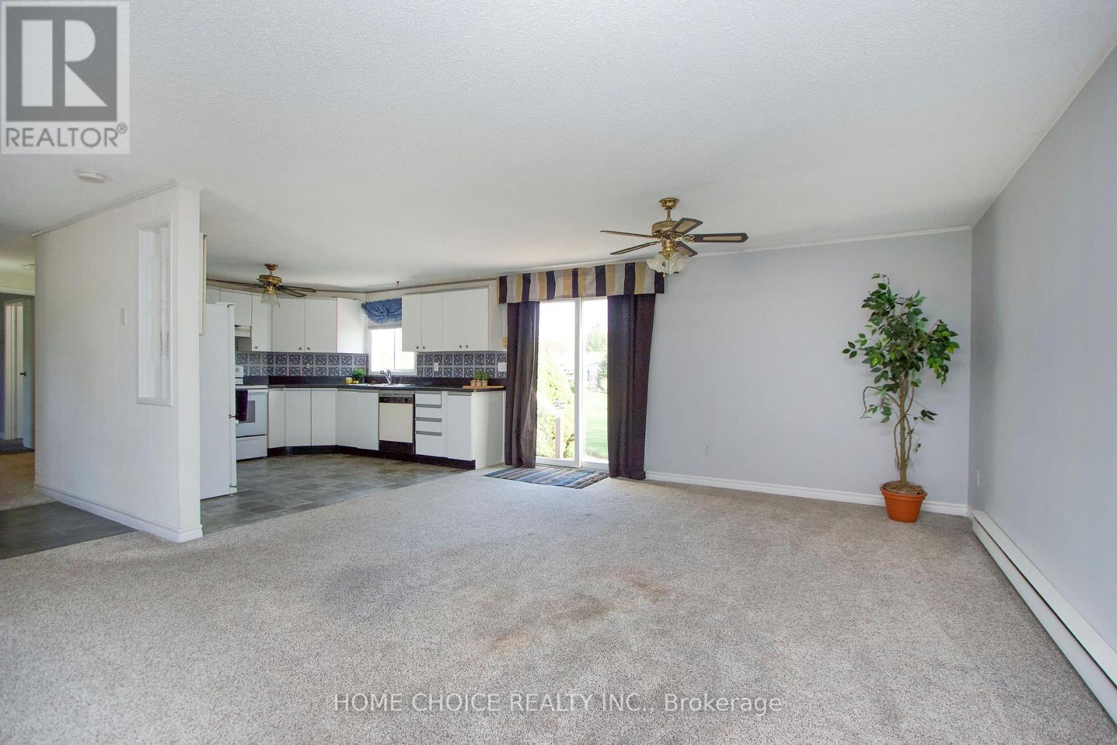 46 Fairway Drive, Clarington (Newcastle), Ontario  L1B 1B3 - Photo 8 - E13150842