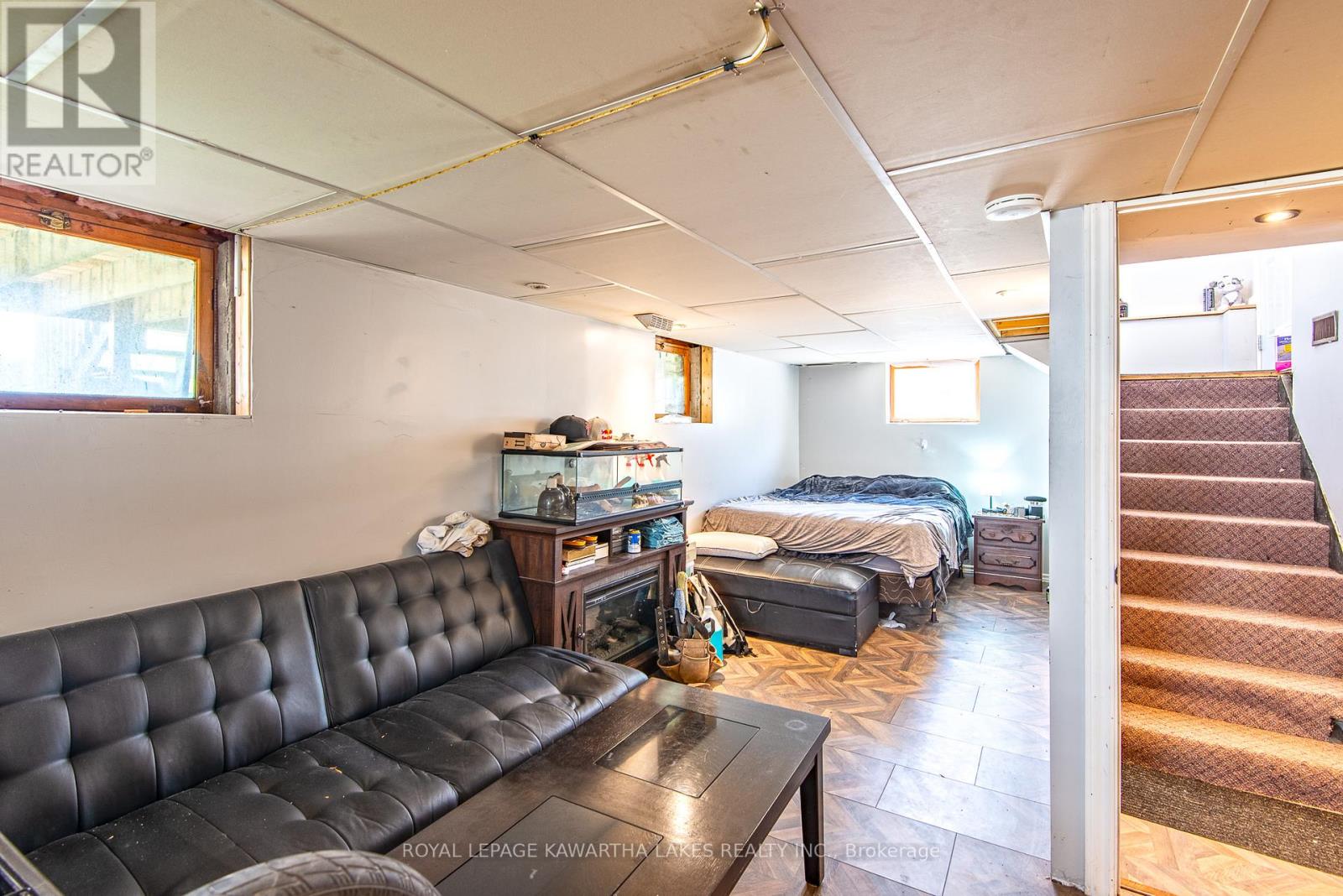 8 Wolfe Street, Kawartha Lakes (Lindsay), Ontario  K9V 2H9 - Photo 13 - X13153464