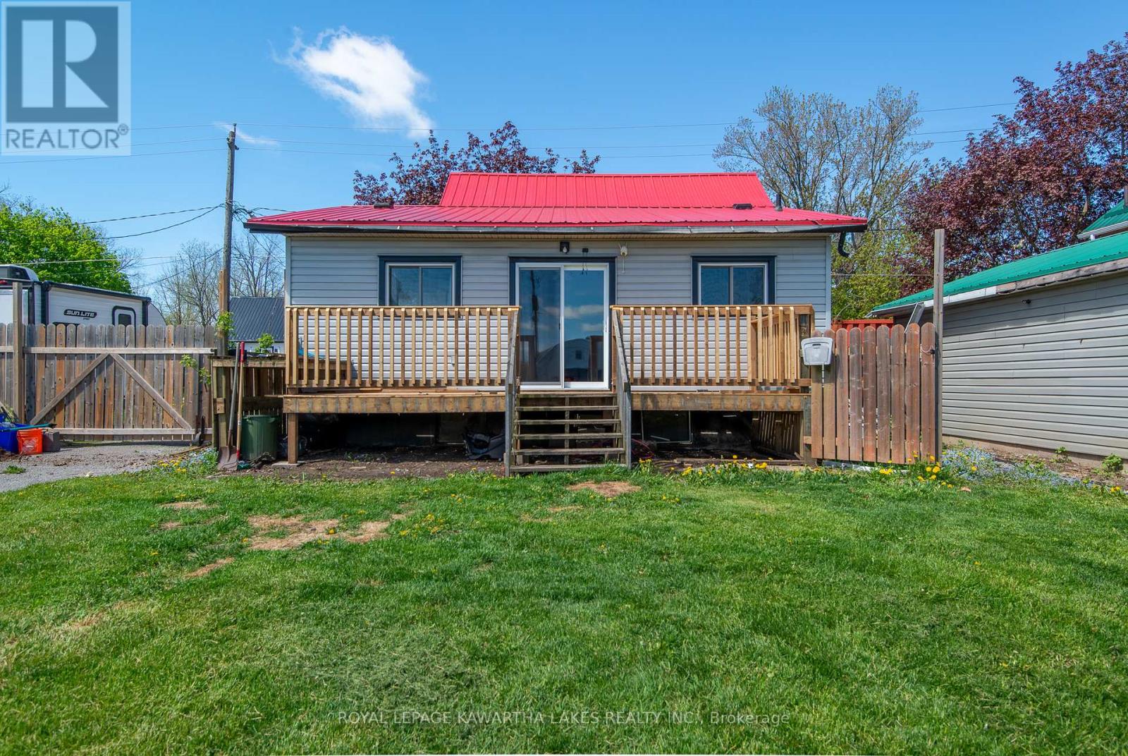 8 Wolfe Street, Kawartha Lakes (Lindsay), Ontario  K9V 2H9 - Photo 18 - X13153464