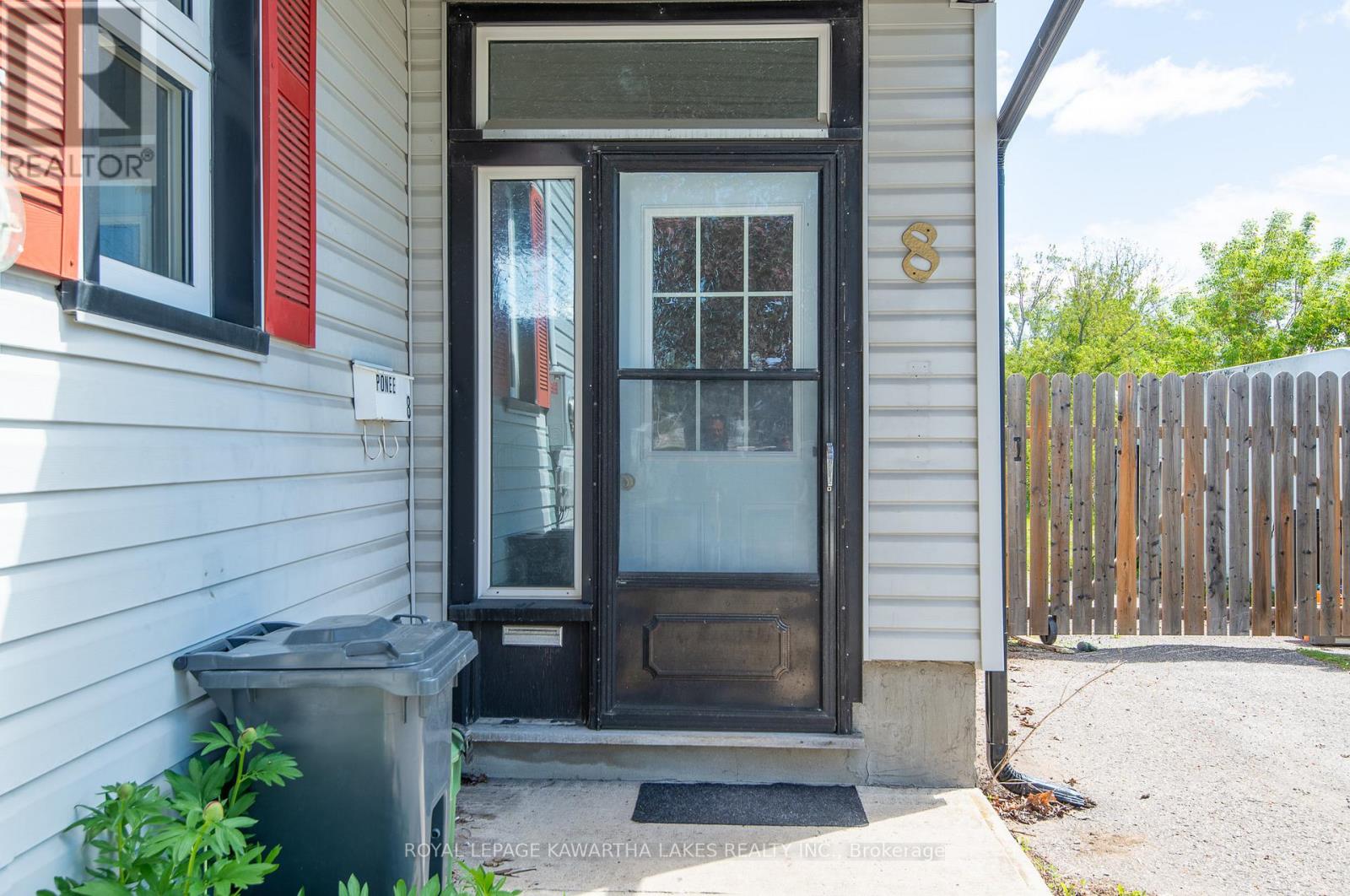 8 Wolfe Street, Kawartha Lakes (Lindsay), Ontario  K9V 2H9 - Photo 23 - X13153464