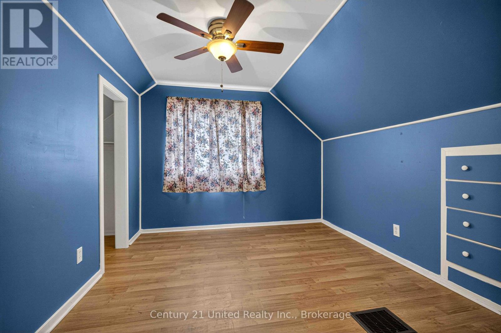 551 Rose Avenue, Peterborough (Otonabee Ward 1), Ontario  K9J 4E6 - Photo 16 - X13153998