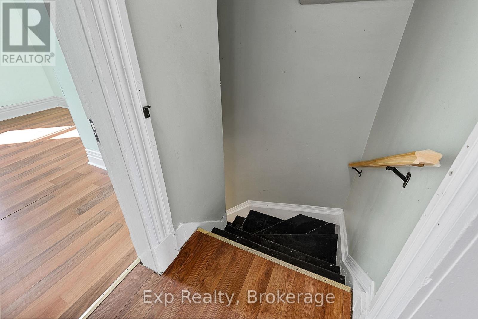 584 Maiden Lane, Peterborough (Town Ward 3), Ontario  K9H 3V2 - Photo 21 - X13154620