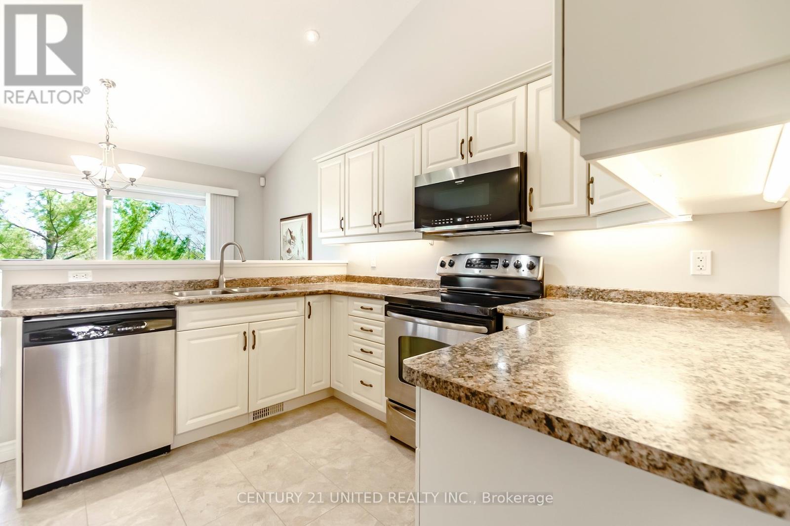 16 - 227 Carnegie Avenue, Peterborough (Northcrest Ward 5), Ontario  K9L 0B3 - Photo 12 - X13155516