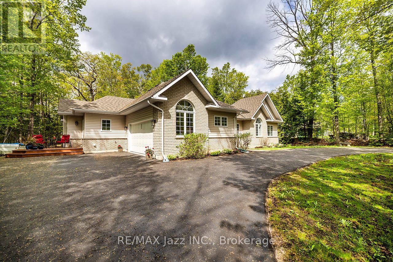 72 Sumcot Drive, Trent Lakes, Ontario  K9J 6X2 - Photo 3 - X13155938