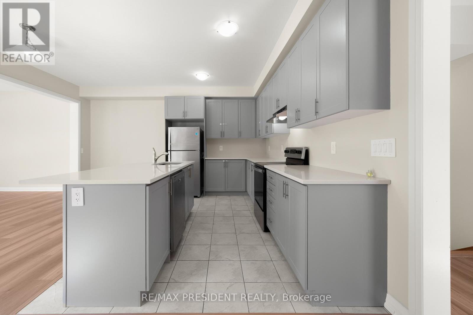 100 Corley Street W, Kawartha Lakes (Lindsay), Ontario  K9V 6C2 - Photo 13 - X13155722