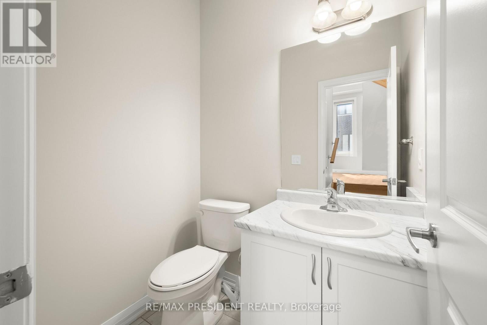 100 Corley Street W, Kawartha Lakes (Lindsay), Ontario  K9V 6C2 - Photo 9 - X13155722