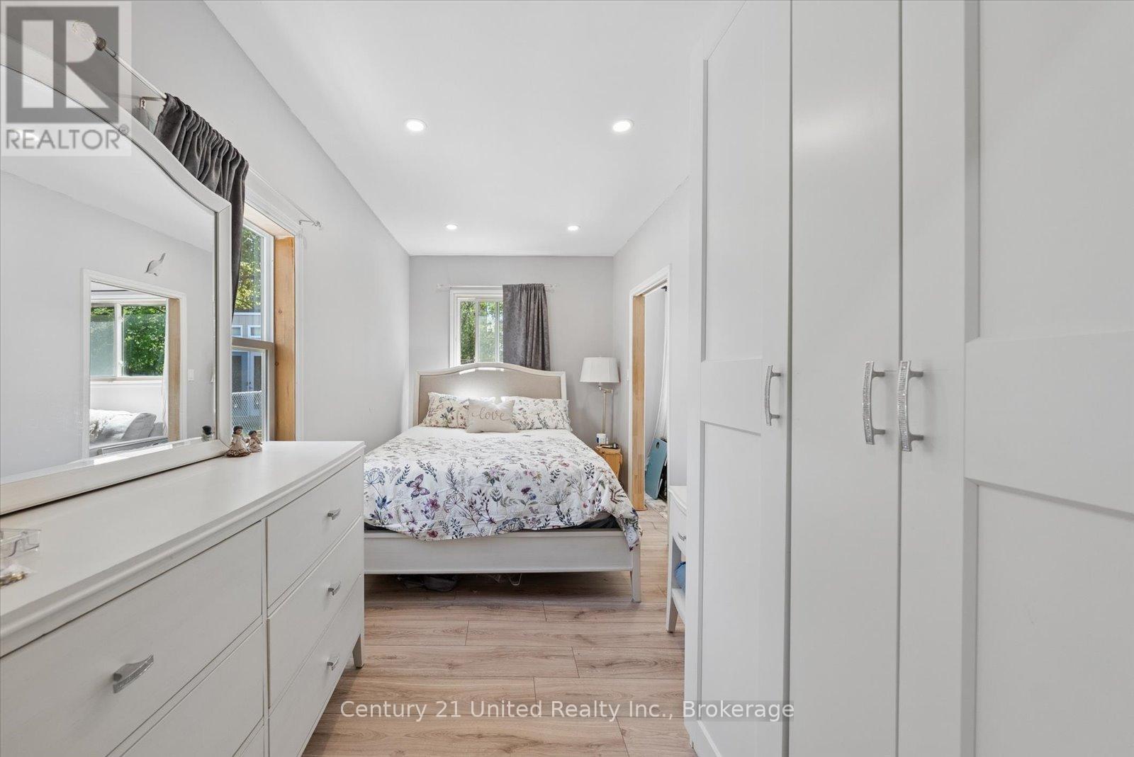 277 Greenlawn Avenue, Peterborough (Northcrest Ward 5), Ontario  K9H 5K7 - Photo 30 - X13156560