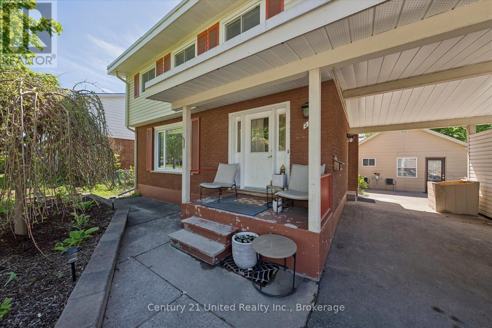 277 Greenlawn Avenue, Peterborough (Northcrest Ward 5), Ontario  K9H 5K7 - Photo 32 - X13156560