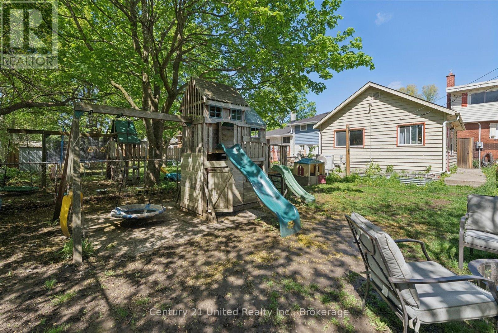277 Greenlawn Avenue, Peterborough (Northcrest Ward 5), Ontario  K9H 5K7 - Photo 37 - X13156560