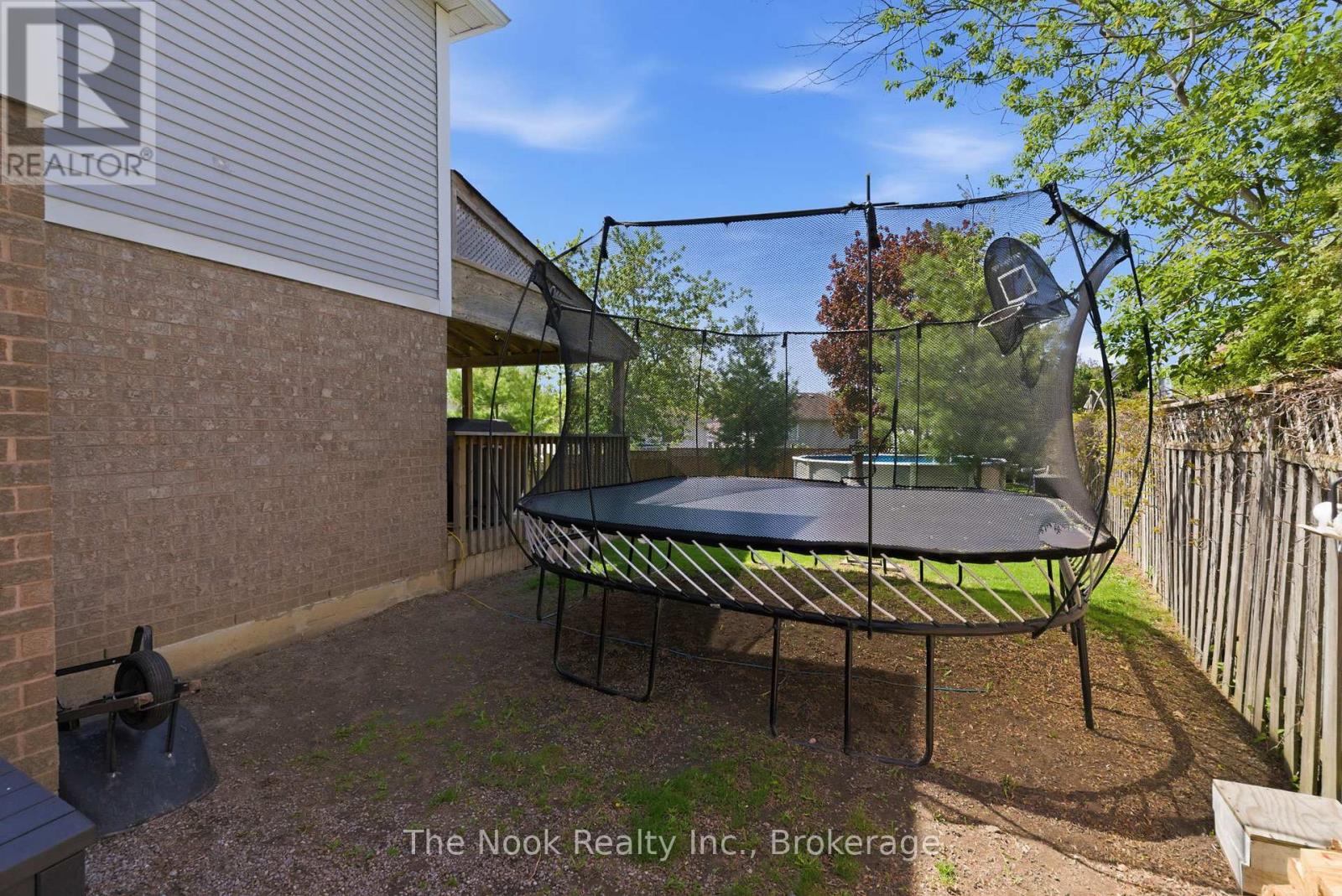 15 Stanford Crescent, Clarington (Newcastle), Ontario  L1B 1G1 - Photo 46 - E13156684