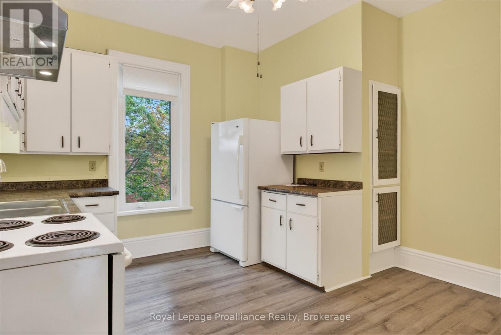70 Wellington Street, Kawartha Lakes (Lindsay), Ontario  K9V 3N7 - Photo 12 - X13157134
