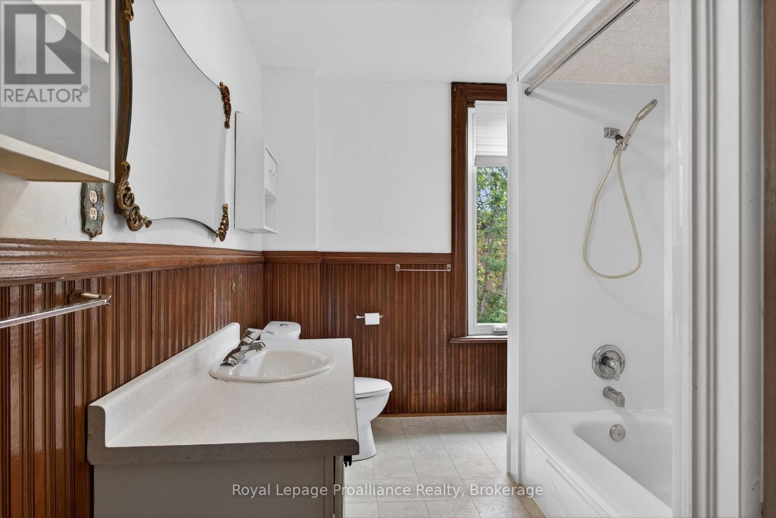 70 Wellington Street, Kawartha Lakes (Lindsay), Ontario  K9V 3N7 - Photo 19 - X13157134