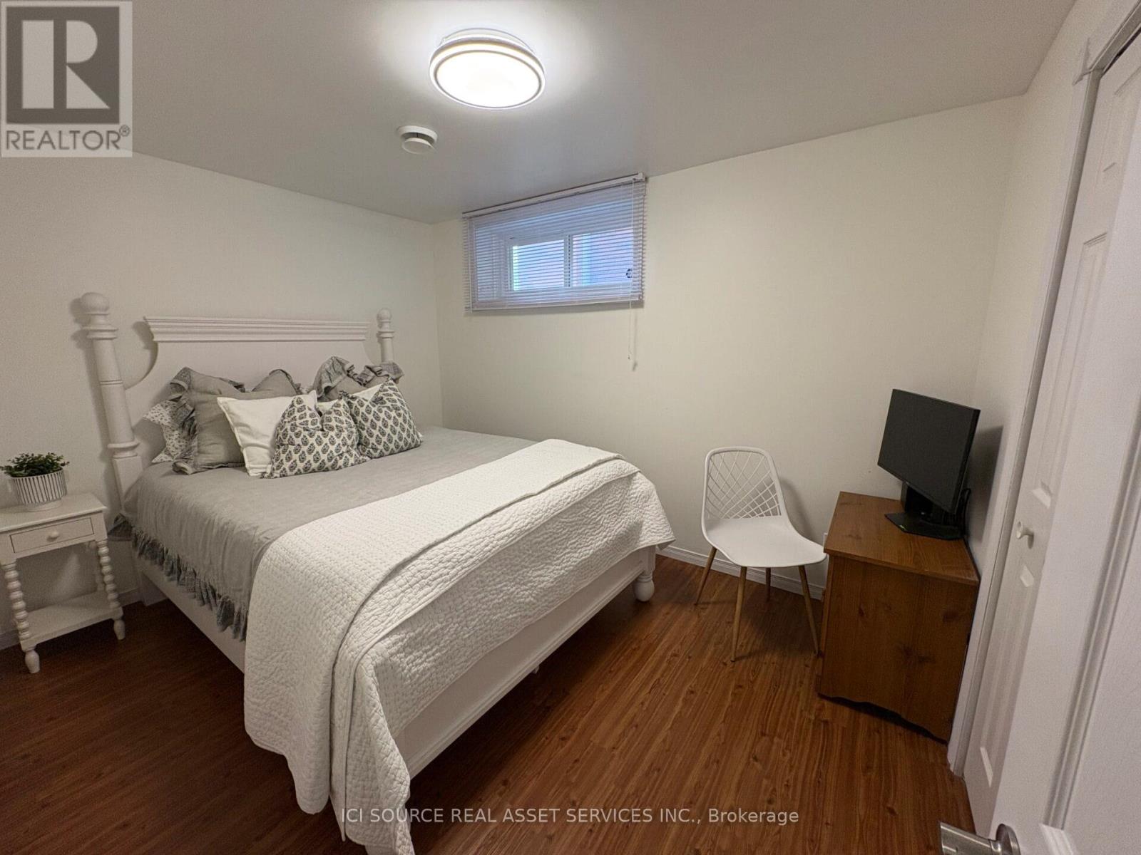 401 Bianco Crescent, Peterborough (Monaghan Ward 2), Ontario  K9K 0A3 - Photo 15 - X13157236