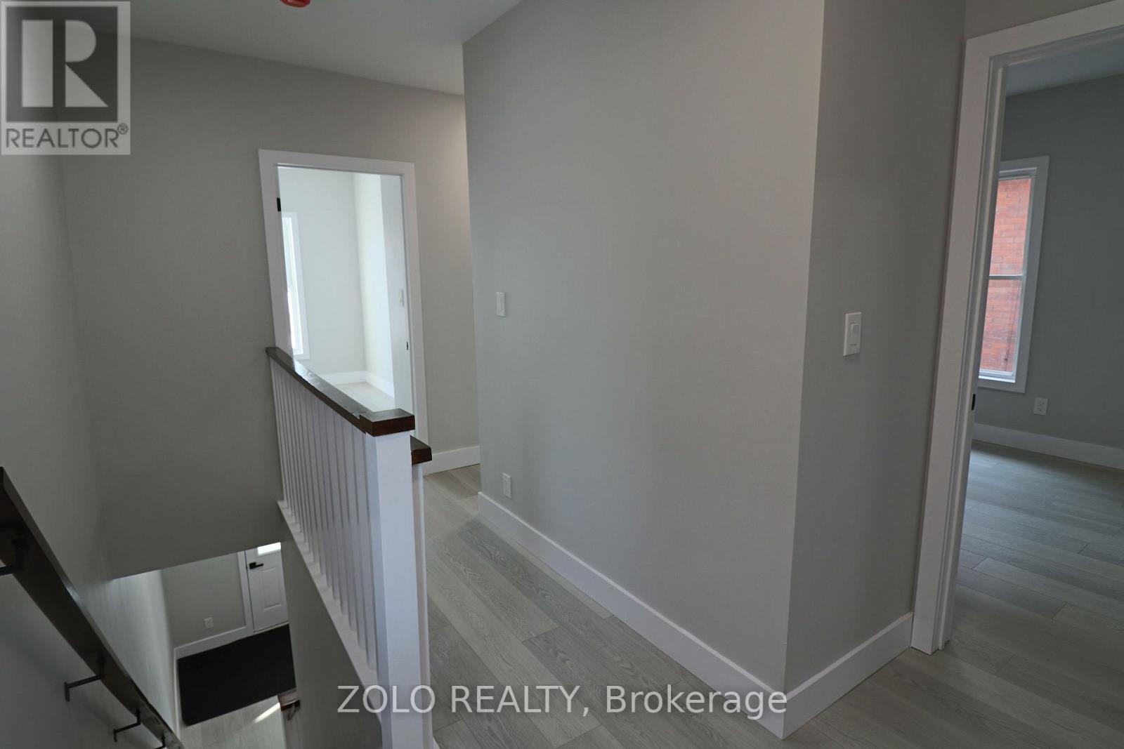 498 Charlotte Street, Peterborough (Town Ward 3), Ontario  K9J 2W3 - Photo 11 - X13157822