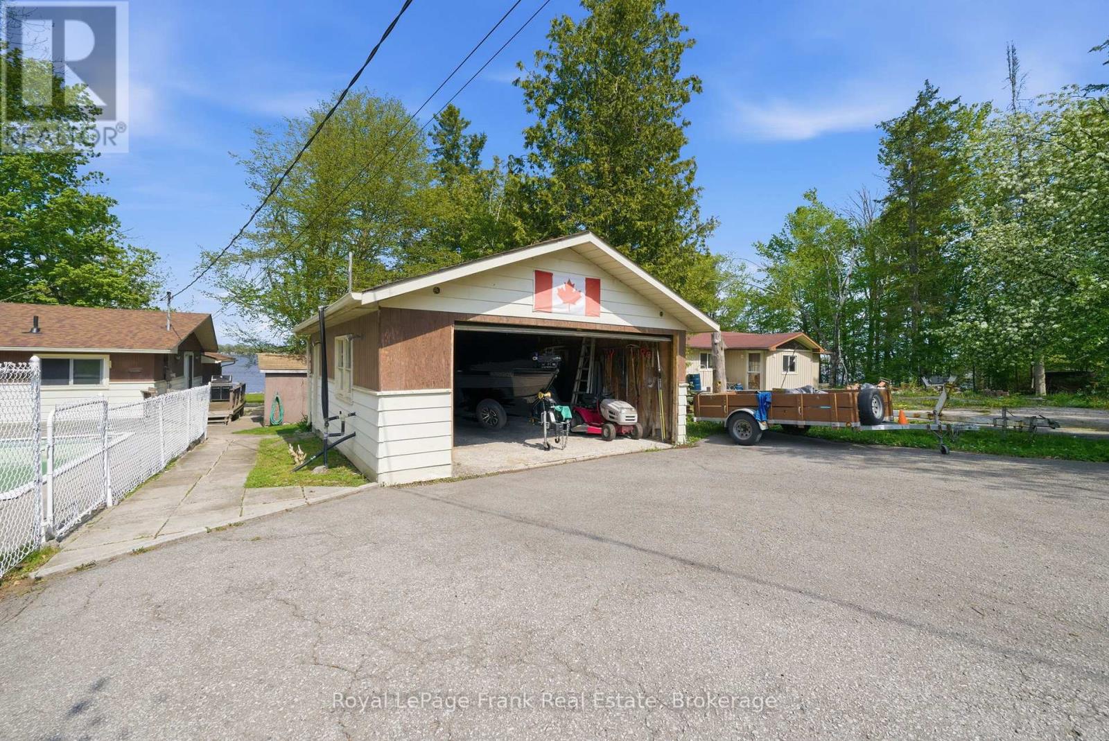 54 Butternut Drive, Kawartha Lakes (Fenelon), Ontario  K9V 4R1 - Photo 24 - X13158434
