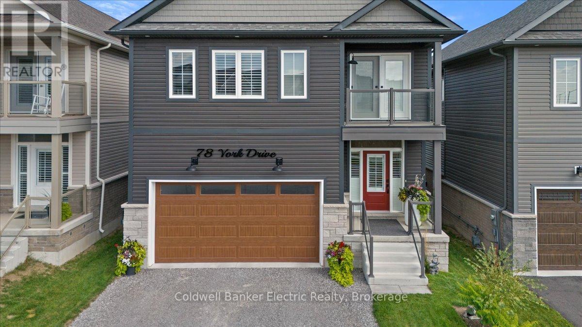 78 York Drive, Peterborough (Monaghan Ward 2), Ontario  K9K 0H7 - Photo 4 - X13160092