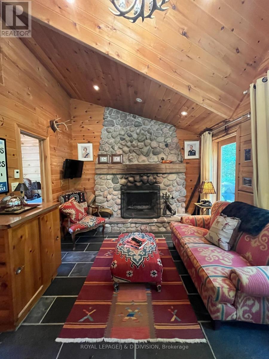 2429 Julia Shore Road W, Douro-Dummer, Ontario  K0L 2H0 - Photo 16 - X13160674