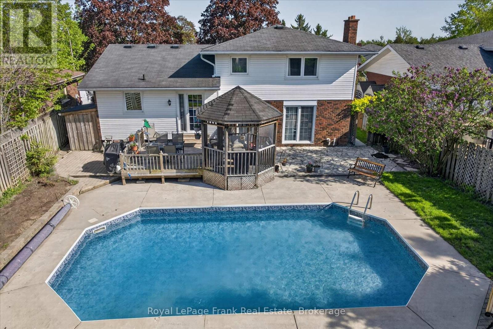 4 Bayleaf Court, Peterborough (Monaghan Ward 2), Ontario  K9K 1A3 - Photo 2 - X13162108