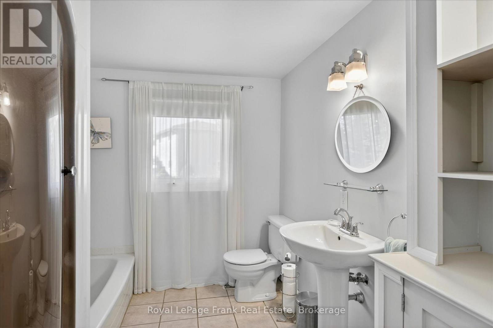 4 Bayleaf Court, Peterborough (Monaghan Ward 2), Ontario  K9K 1A3 - Photo 23 - X13162108