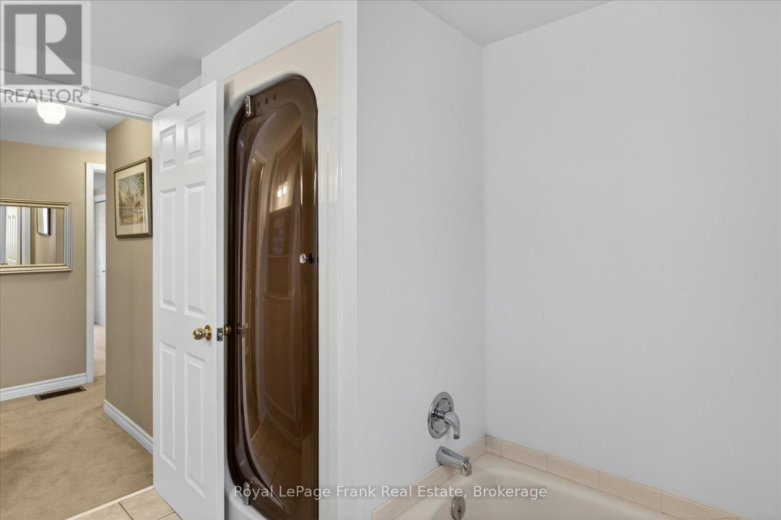 4 Bayleaf Court, Peterborough (Monaghan Ward 2), Ontario  K9K 1A3 - Photo 24 - X13162108