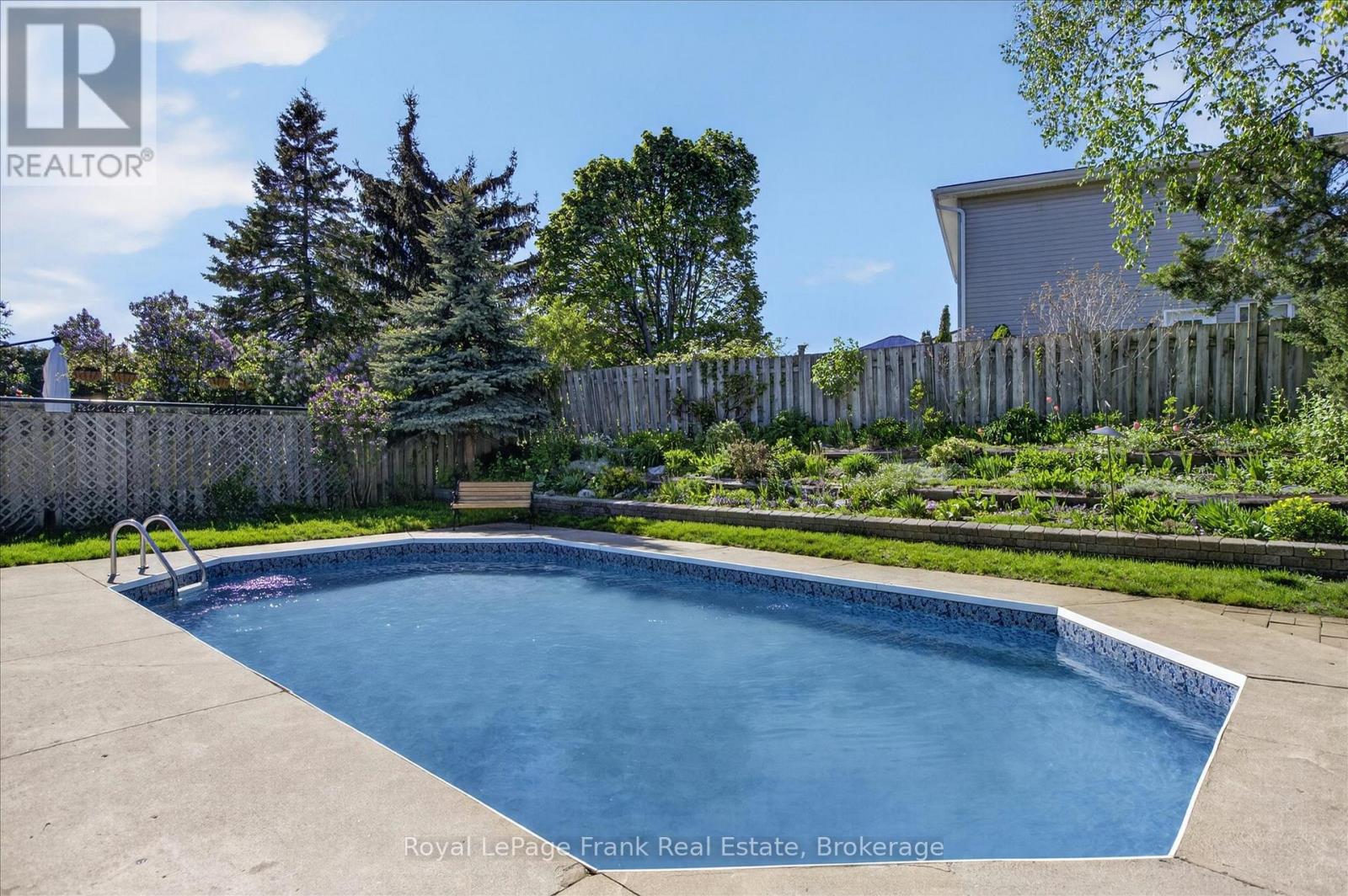 4 Bayleaf Court, Peterborough (Monaghan Ward 2), Ontario  K9K 1A3 - Photo 38 - X13162108