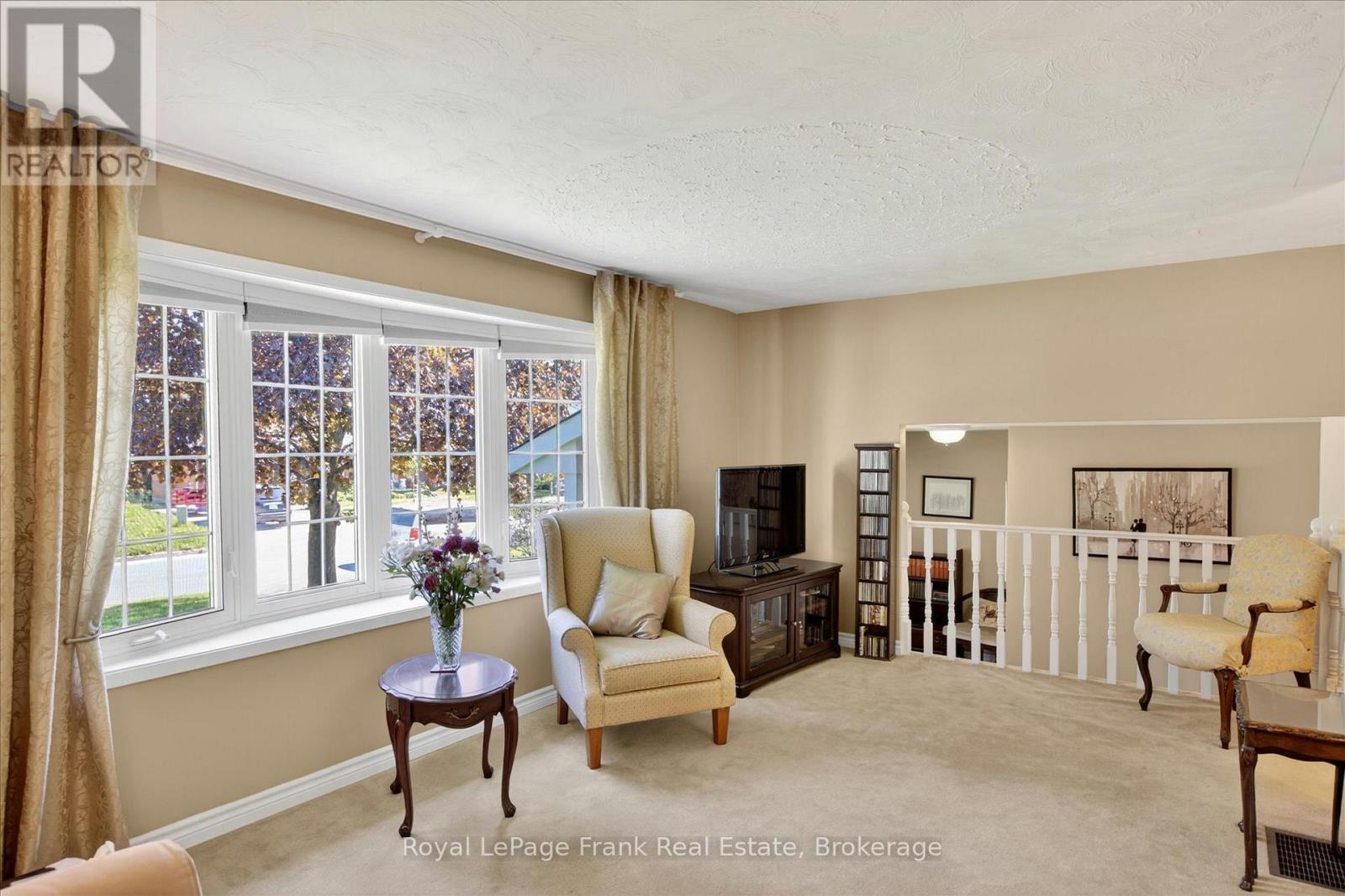 4 Bayleaf Court, Peterborough (Monaghan Ward 2), Ontario  K9K 1A3 - Photo 8 - X13162108