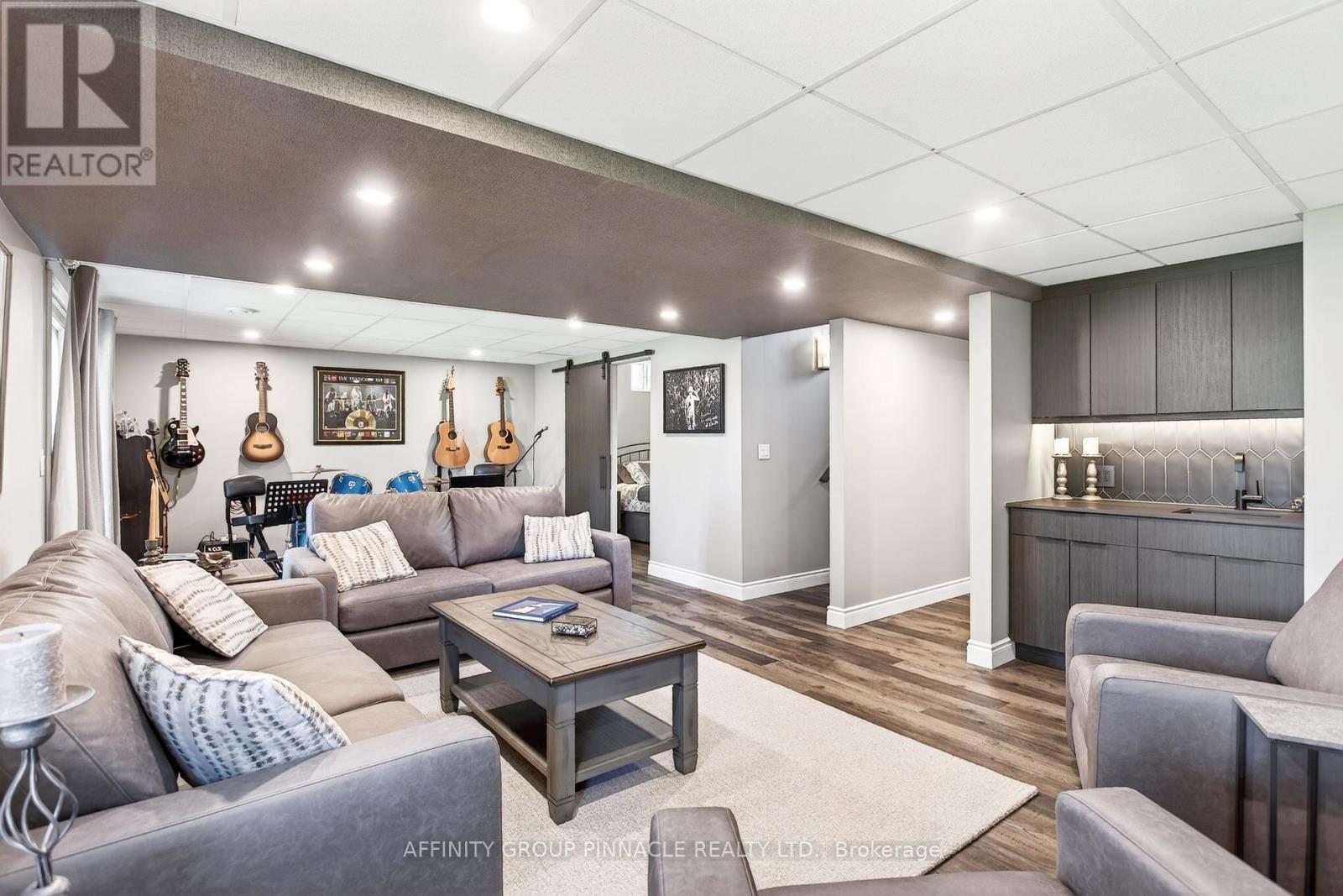 9 O'connell Court, Kawartha Lakes (Lindsay), Ontario  K9V 5Y1 - Photo 32 - X13162560