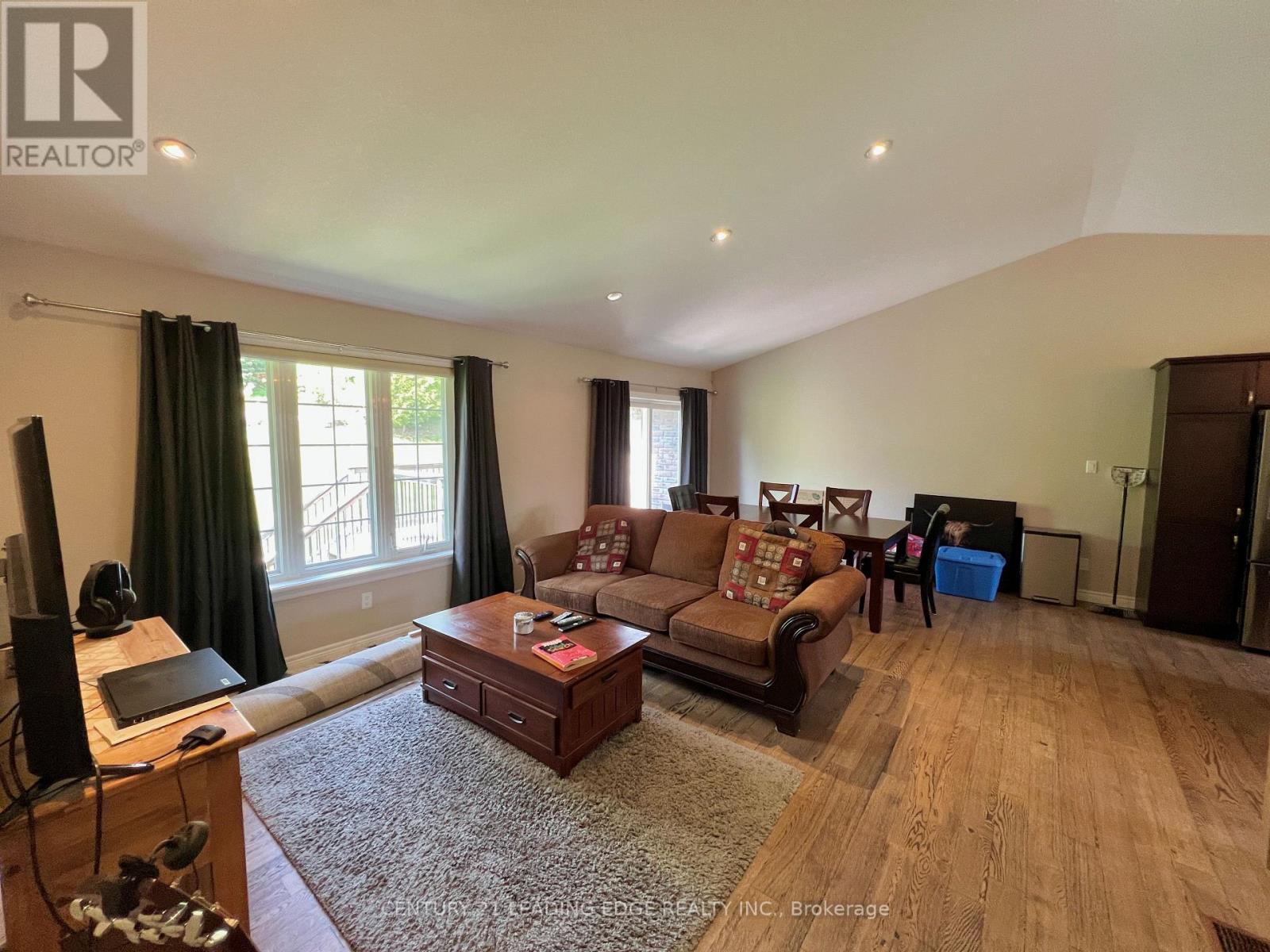 134 - 301 Carnegie Avenue, Peterborough (Northcrest Ward 5), Ontario  K9L 0E9 - Photo 2 - X13163126