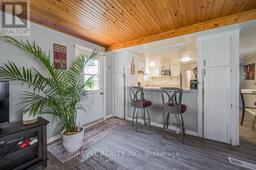 64 Otter Line, Kawartha Lakes (Ops), Ontario  K9V 0K1 - Photo 11 - X13163288