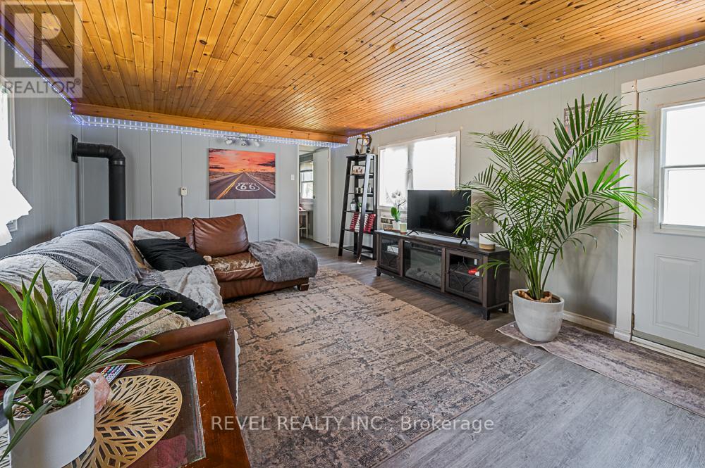 64 Otter Line, Kawartha Lakes (Ops), Ontario  K9V 0K1 - Photo 15 - X13163288