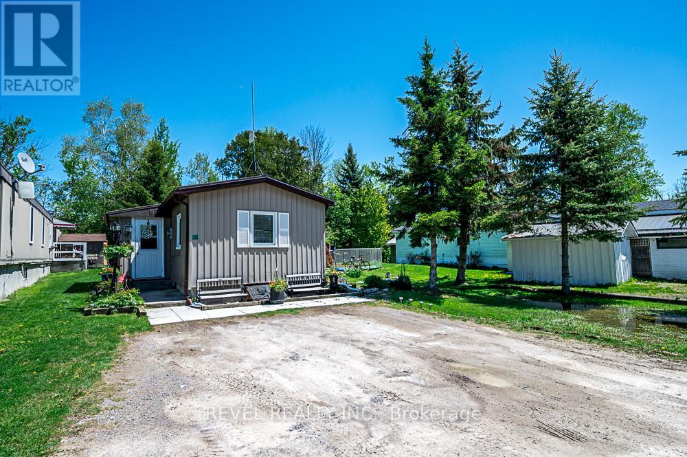 64 Otter Line, Kawartha Lakes (Ops), Ontario  K9V 0K1 - Photo 4 - X13163288