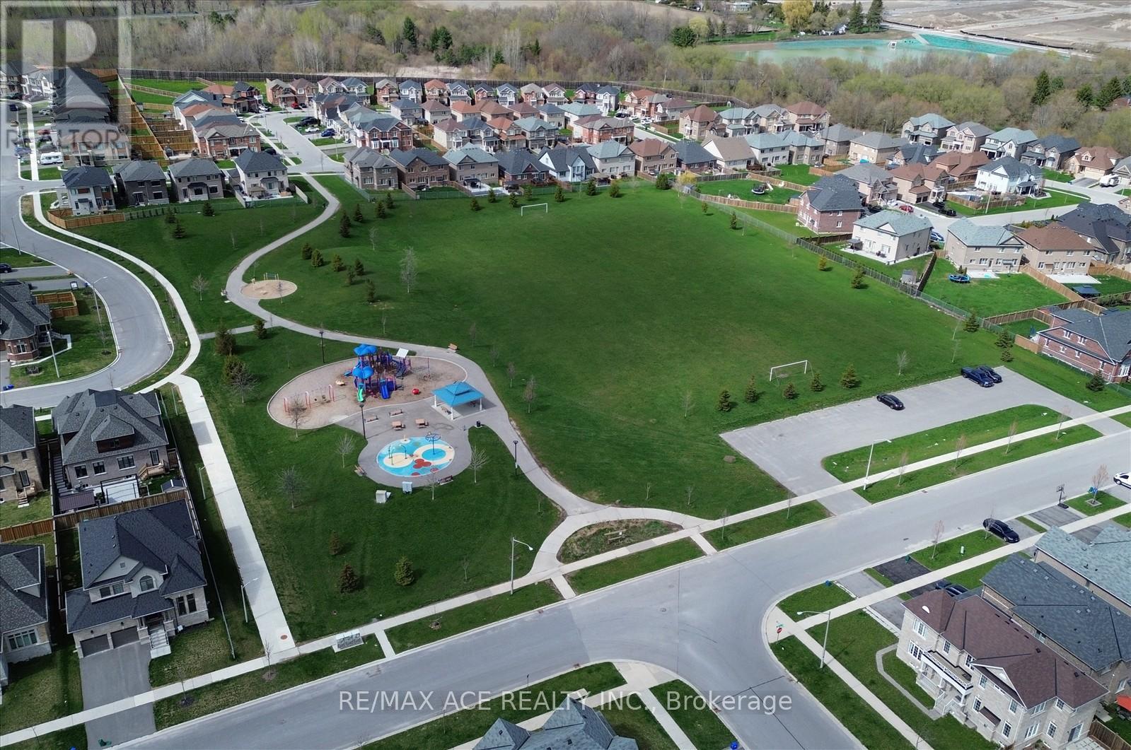 218 Flood Avenue, Clarington (Newcastle), Ontario  L1B 0W6 - Photo 47 - E13163386