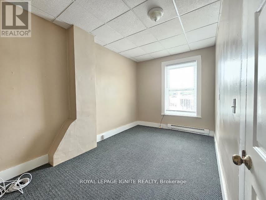 2 - 27 King Avenue E, Clarington (Newcastle), Ontario  L1B 1H3 - Photo 6 - E13164696