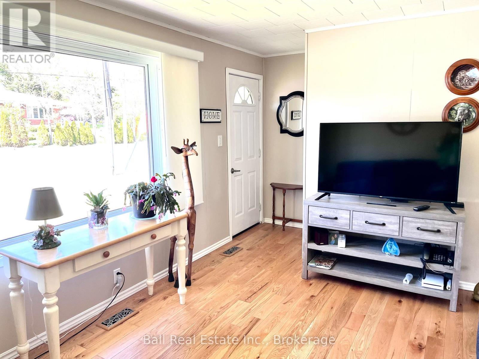 98 George Street E, Havelock-Belmont-Methuen (Havelock), Ontario  K0L 1Z0 - Photo 4 - X13166398