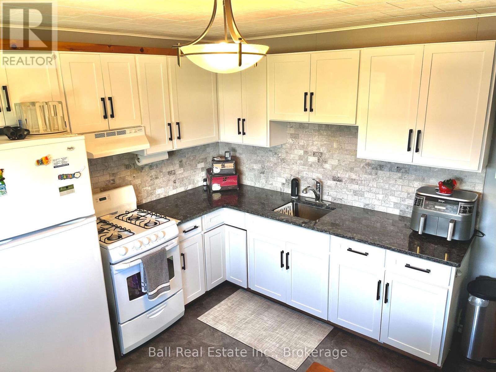 98 George Street E, Havelock-Belmont-Methuen (Havelock), Ontario  K0L 1Z0 - Photo 6 - X13166398