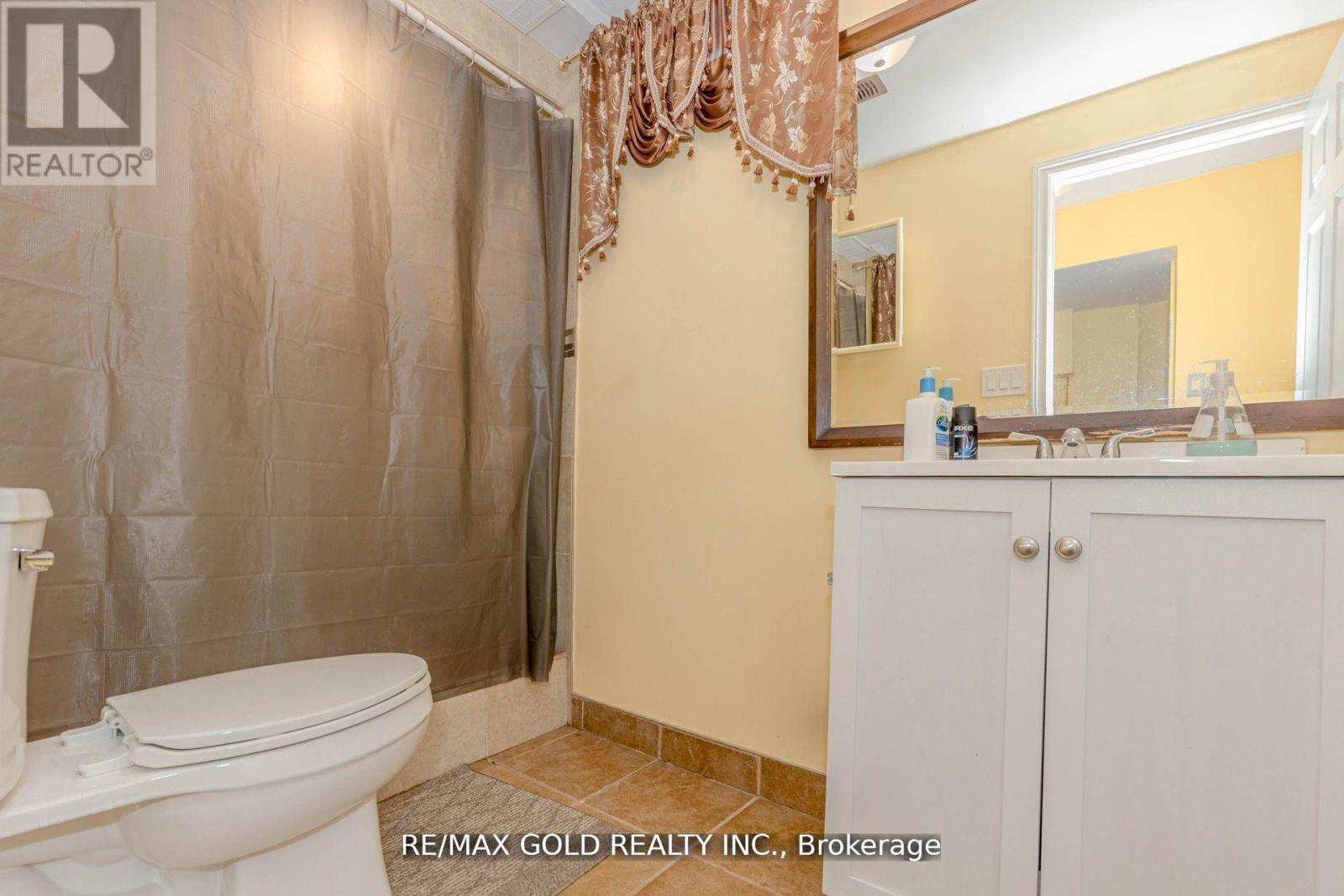 1554 Bruny Avenue, Pickering (Duffin Heights), Ontario  L0A 1G0 - Photo 43 - E13167500