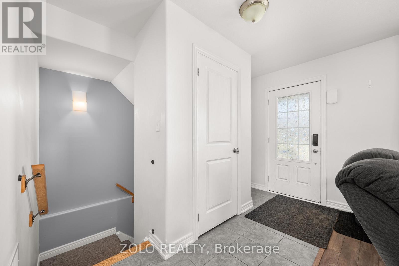 227 Rowberry Boulevard, Peterborough (Northcrest Ward 5), Ontario  K9H 0H9 - Photo 5 - X13167804