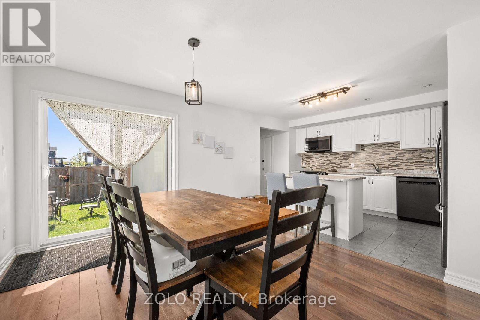 227 Rowberry Boulevard, Peterborough (Northcrest Ward 5), Ontario  K9H 0H9 - Photo 8 - X13167804