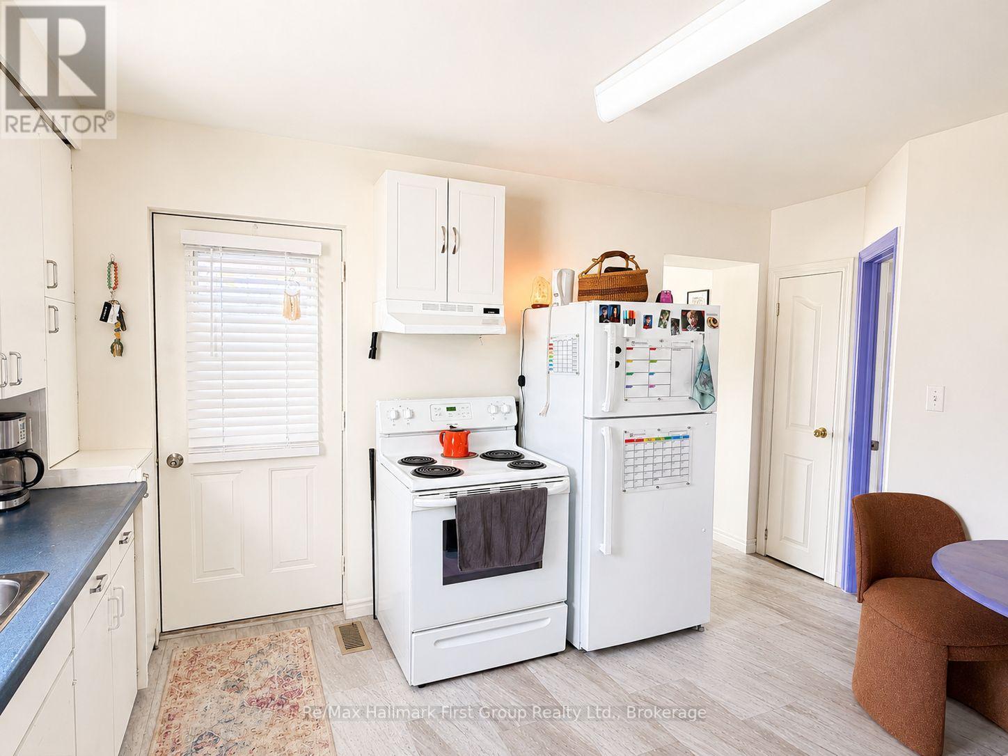 Main - 509 Parnell Street, Peterborough (Town Ward 3), Ontario  K9J 4J3 - Photo 8 - X13168050
