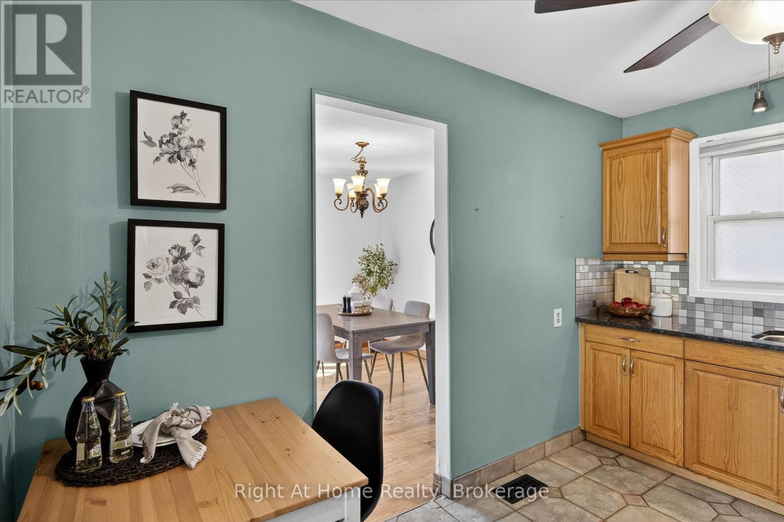 278 Mcfarlane Street, Peterborough (Ashburnham Ward 4), Ontario  K9H 1K4 - Photo 3 - X13168500