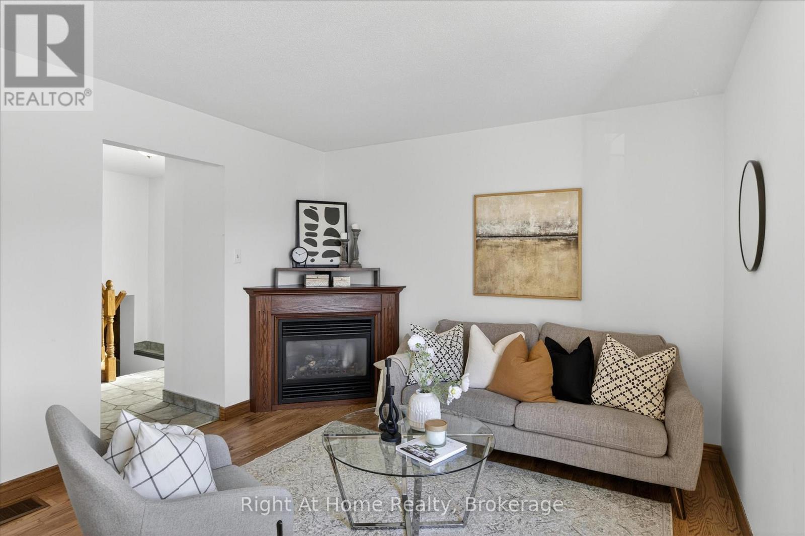 278 Mcfarlane Street, Peterborough (Ashburnham Ward 4), Ontario  K9H 1K4 - Photo 5 - X13168500