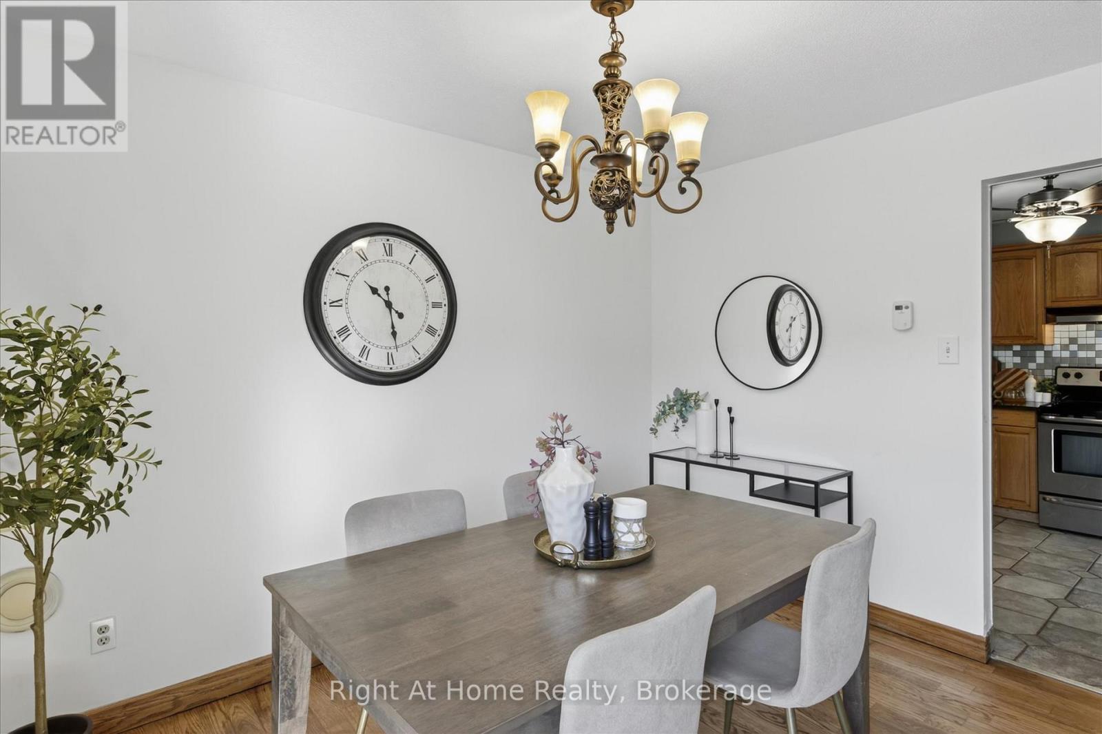 278 Mcfarlane Street, Peterborough (Ashburnham Ward 4), Ontario  K9H 1K4 - Photo 6 - X13168500