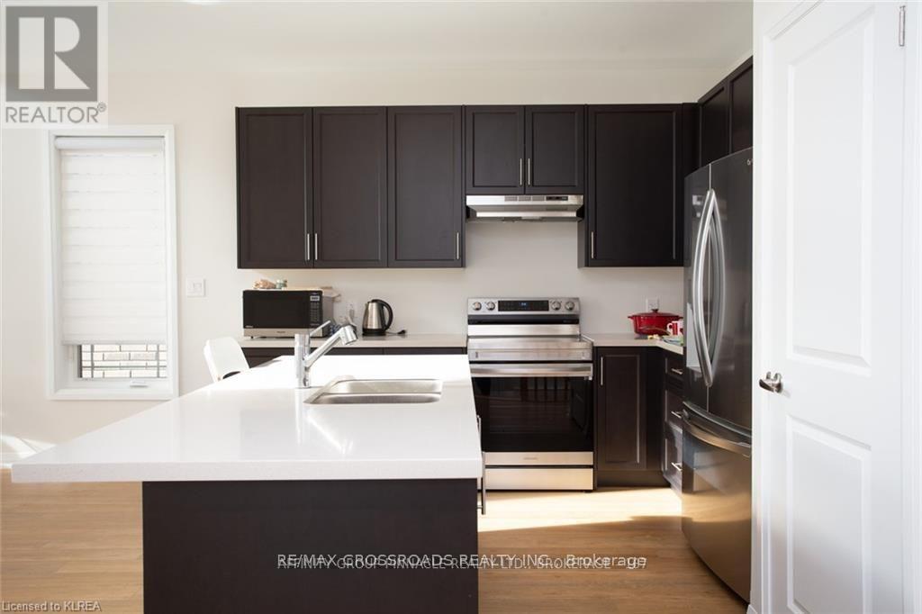 535 Macintosh Grove, Peterborough (Northcrest Ward 5), Ontario  K9H 0K1 - Photo 10 - X13168610