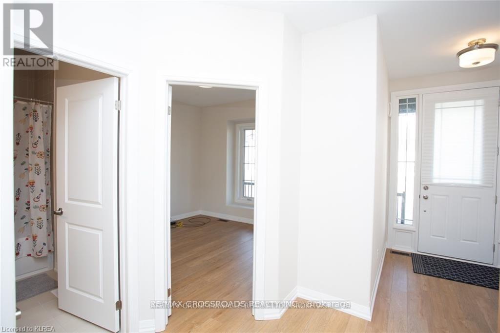 535 Macintosh Grove, Peterborough (Northcrest Ward 5), Ontario  K9H 0K1 - Photo 16 - X13168610