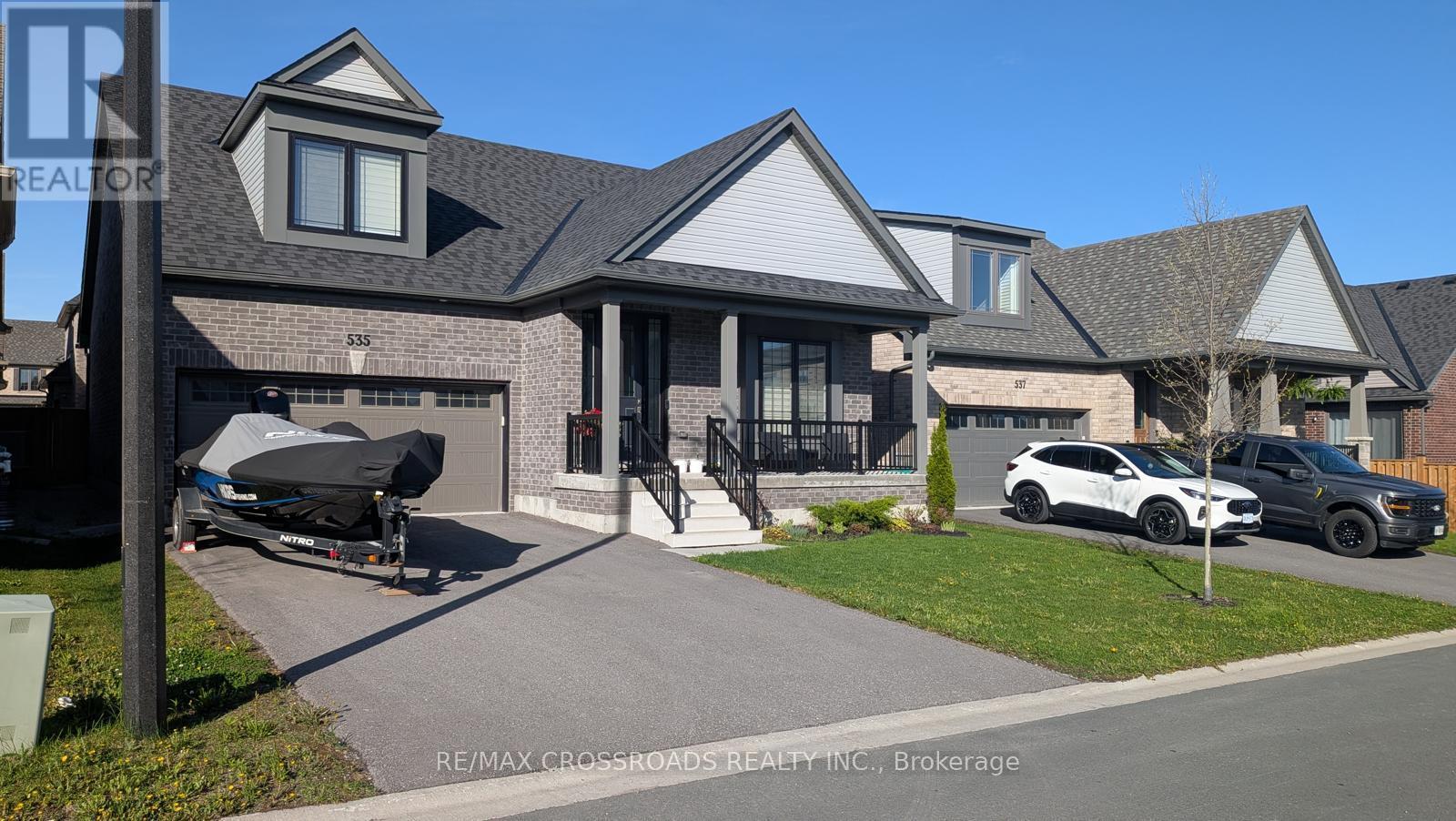 535 Macintosh Grove, Peterborough (Northcrest Ward 5), Ontario  K9H 0K1 - Photo 2 - X13168610