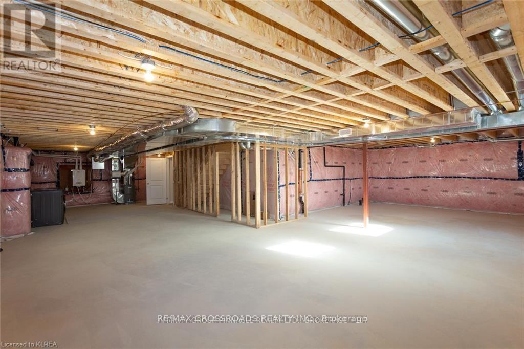535 Macintosh Grove, Peterborough (Northcrest Ward 5), Ontario  K9H 0K1 - Photo 24 - X13168610