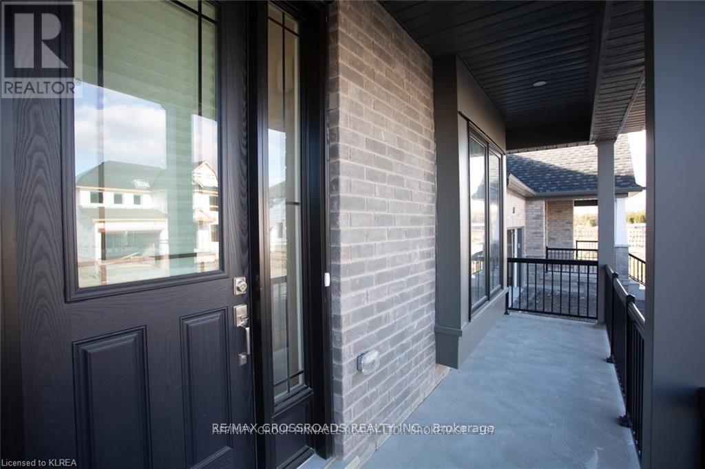535 Macintosh Grove, Peterborough (Northcrest Ward 5), Ontario  K9H 0K1 - Photo 4 - X13168610