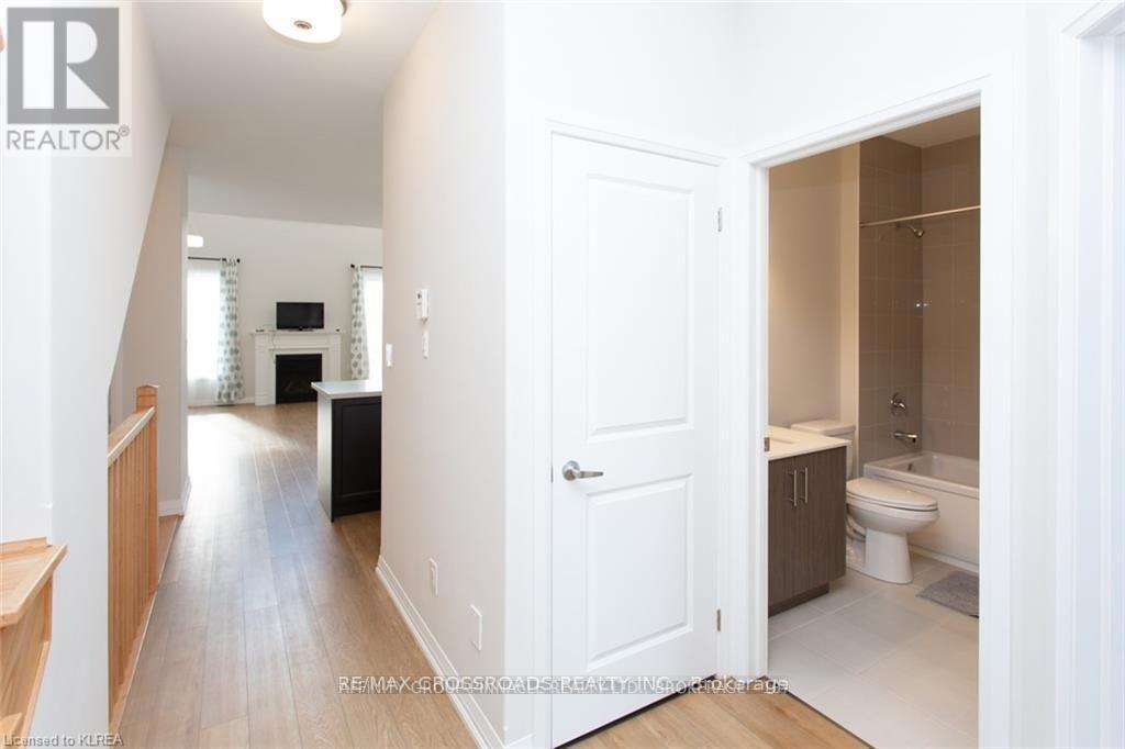535 Macintosh Grove, Peterborough (Northcrest Ward 5), Ontario  K9H 0K1 - Photo 6 - X13168610